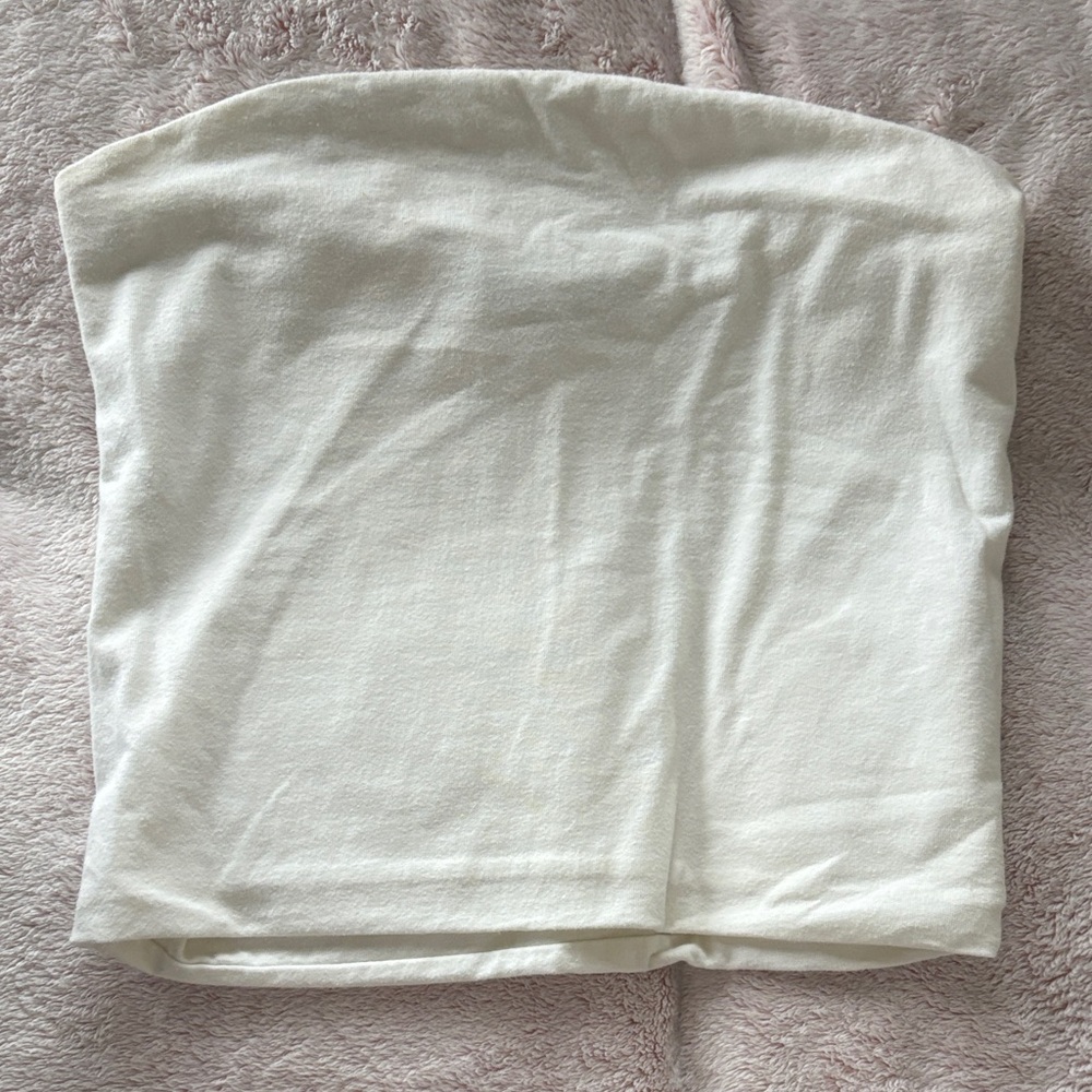 2/20$ Brandy Melville White Tube Top